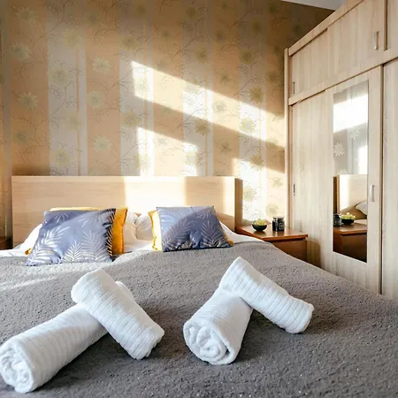 Plac Konstytucji 6 Orange - Dla 4 Osob - Bezplatny Parking - Free Parking - Piekny Widok Na Panorame Warszawy Appartement Warschau