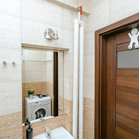 Apartment Plac Konstytucji 6 Orange - Dla 4 Osob - Bezplatny Parking - Free Parking - Piekny Widok Na Panorame Warszawy