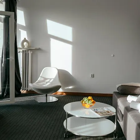 Appartement Plac Konstytucji 6 Orange - Dla 4 Osob - Bezplatny Parking - Free Parking - Piekny Widok Na Panorame Warszawy