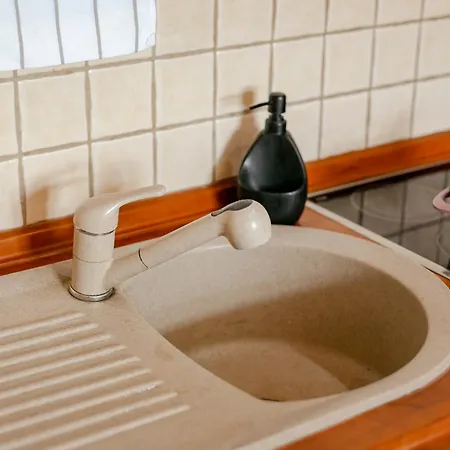 Plac Konstytucji 6 Orange - Dla 4 Osob - Bezplatny Parking - Free Parking - Piekny Widok Na Panorame Warszawy Warschau