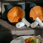 Lejlighed Plac Konstytucji 6 Orange - Dla 4 Osob - Bezplatny Parking - Free Parking - Piekny Widok Na Panorame Warszawy Warszawa