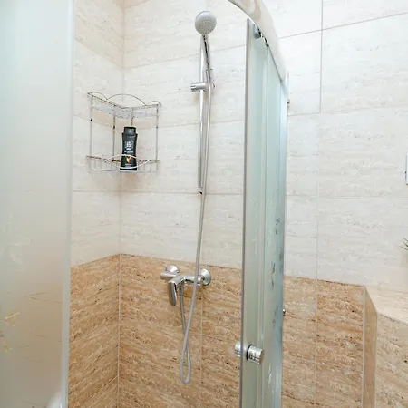 Plac Konstytucji 6 Orange - Dla 4 Osob - Bezplatny Parking - Free Parking - Piekny Widok Na Panorame Warszawy