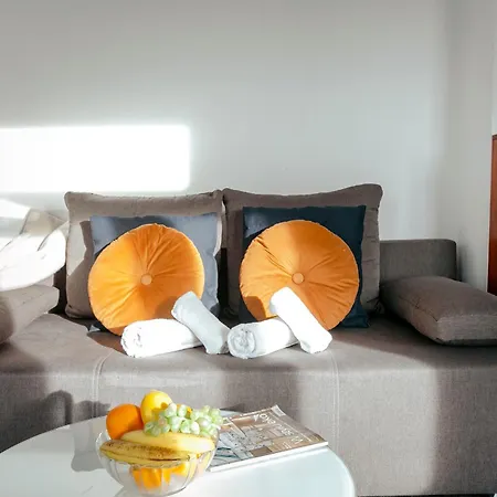 公寓 Plac Konstytucji 6 Orange - Dla 4 Osob - Bezplatny Parking - Free Parking - Piekny Widok Na Panorame Warszawy 华沙